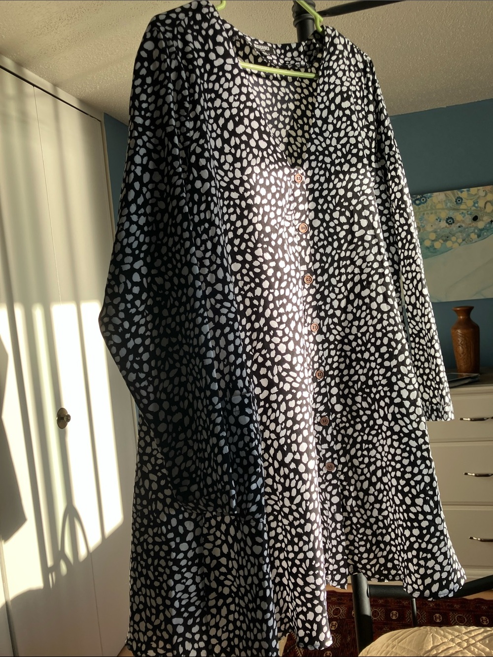 Missguided Black and White Long Sleeve Button-Front Shift Dress